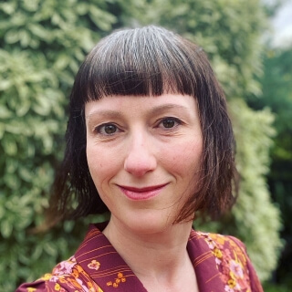 Dr-Ilona-McNeill