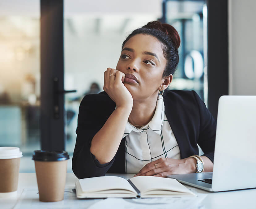 ACAP-202110261307-CareerChange-MobileWebBanner-AWWeb Image of woman looking discontent