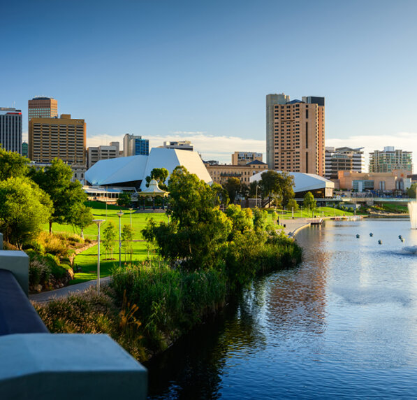 ACAP-202310111500-Jan2024OnCampusInfoSessions-WebBanners-Mobile-Adelaide-AWWeb Adelaide city view campus info session