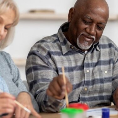 Art for happiness: Older adults and seniors group
