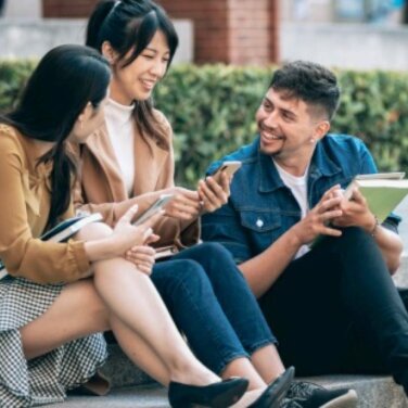 GROUP - INTERNATIONAL STUDENTS WELLBEING GROUP International students wellbeing group