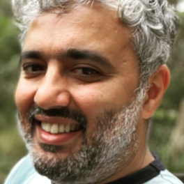 Rakan Al-Omari Close up profile photo of social work lecturer Rakan Al-Omari